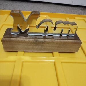 Etsy| Mom| NickNack Stand| Decor| Mirrored| Chrome | Wood Stand|